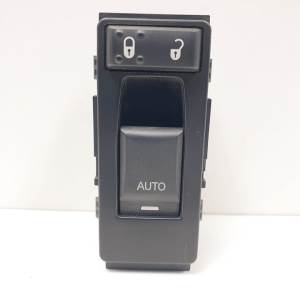 MANDO ELEVALUNAS DELANTERO DERECHO 04602786AA CHRYSLER 300 C TOURING Autodesguaces Alicante