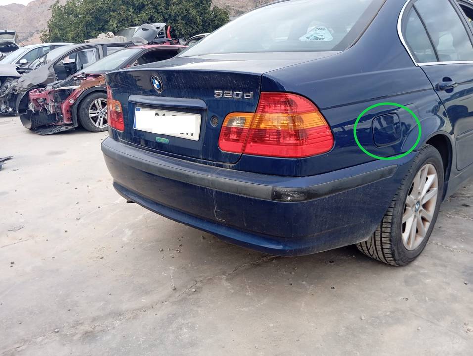 TAPA EXTERIOR COMBUSTIBLE