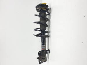 AMORTIGUADOR DELANTERO DERECHO 54302JD03A NISSAN QASHQAI (J10) Autodesguaces Alicante