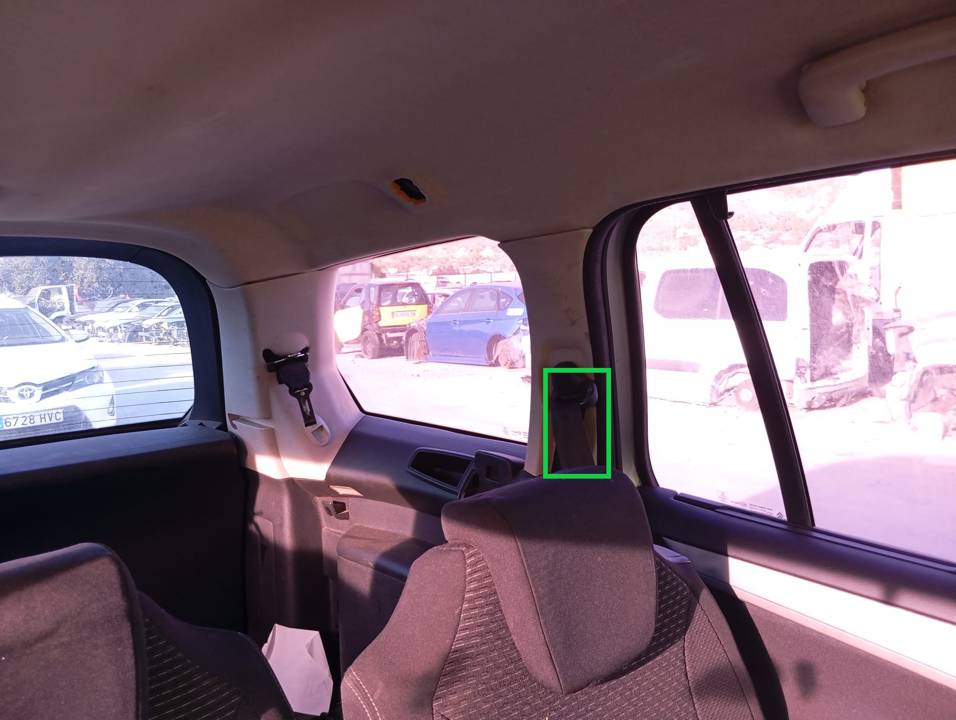 CINTURON SEGURIDAD TRASERO IZQUIERDO