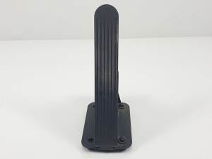 POTENCIOMETRO PEDAL 0280752268 SMART FORTWO COUPE (C450) Autodesguaces Alicante