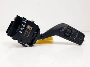 MANDO LIMPIA GN1517A553AB FORD FOCUS Autodesguaces Alicante