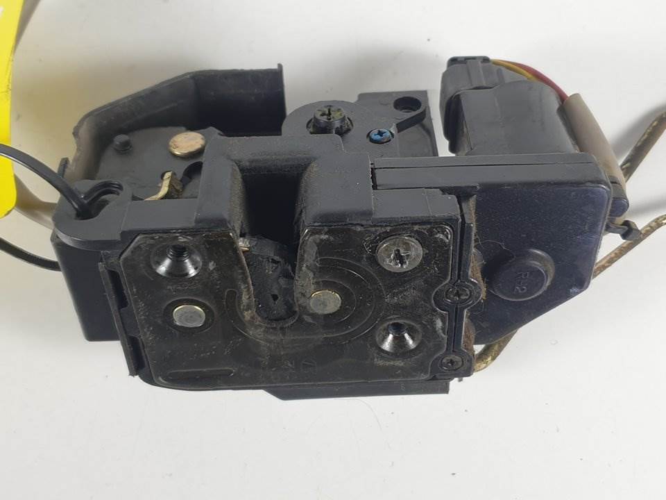 CERRADURA PUERTA DELANTERA DERECHA - HYUNDAI - GETZ (TB)