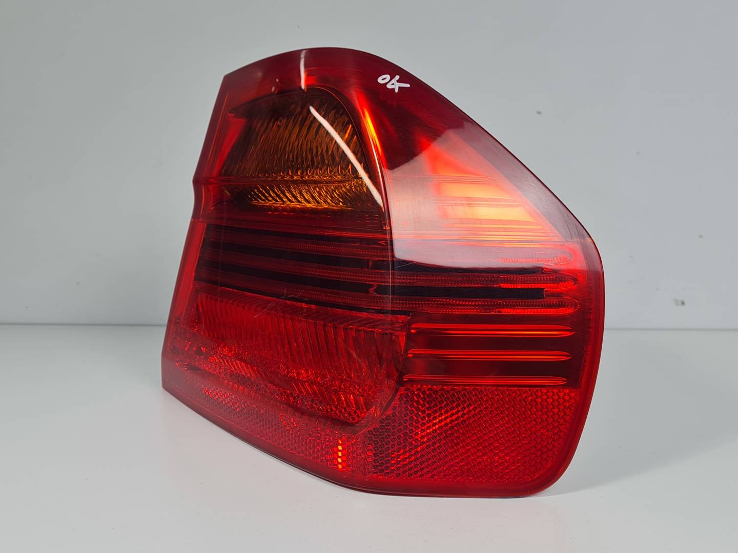 Feu arrière droit - 6937458 - BMW - SERIE 3 BERLINA (E90)
