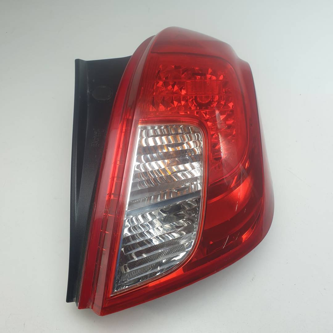 PILOTO TRASERO DERECHO - OPEL - MOKKA (C76)
