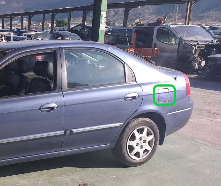 TAPA EXTERIOR COMBUSTIBLE