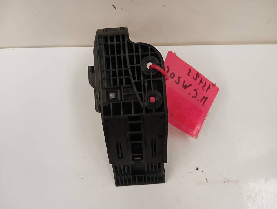 PEDAL ACELERADOR
