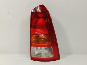 PILOTO TRASERO DERECHO FORD FOCUS TURNIER (CAK) Autodesguaces Alicante