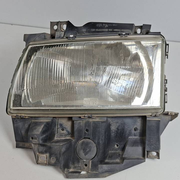 FARO IZQUIERDO 701941009L VOLKSWAGEN CARAVELLE (7DC) Autodesguaces Alicante
