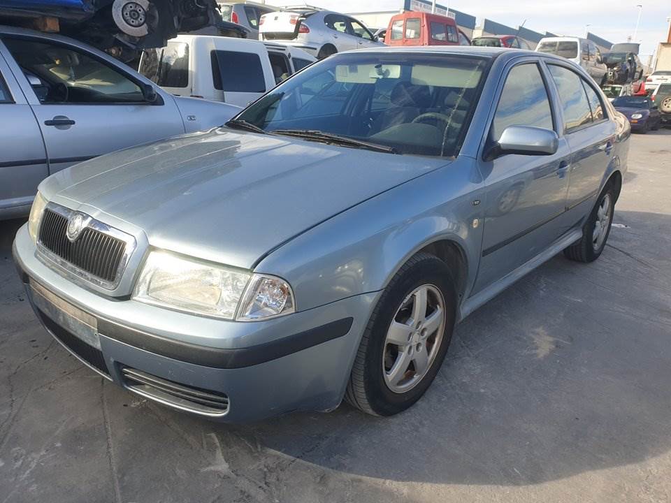 SKODA OCTAVIA BERLINA (1U2) (1998 - 2000)