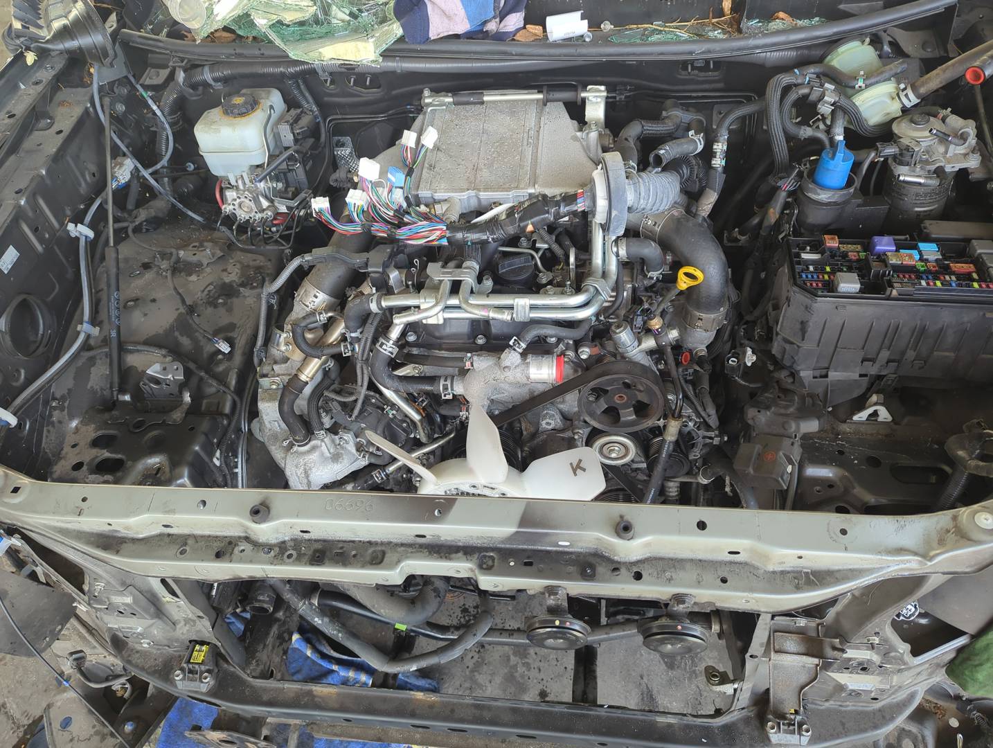 TOYOTA LAND CRUISER (J15) (2009 - 2023)
