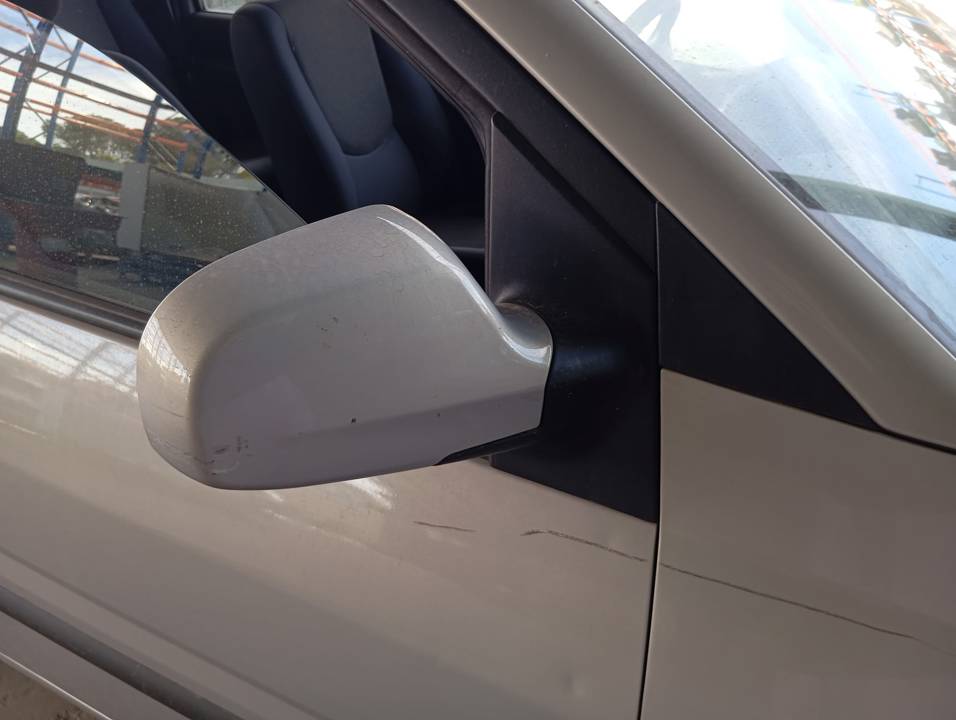 RETROVISOR DERECHO