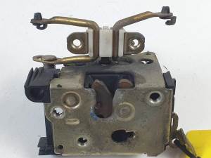 CERRADURA PUERTA DELANTERA DERECHA FIAT BARCHETTA (183) Autodesguaces Alicante