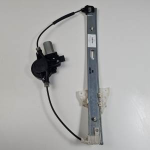 ELEVALUNAS DELANTERO DERECHO D6515858X MAZDA 6 LIM. (GH) Autodesguaces Alicante