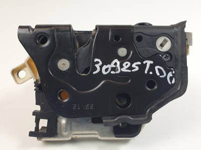 CERRADURA PUERTA TRASERA DERECHA 8K0839016C AUDI A4 BER. (B8) Autodesguaces Alicante
