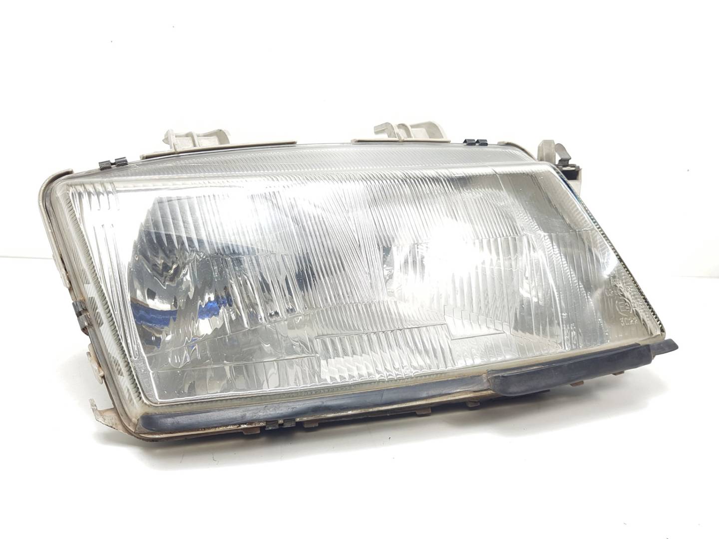 Phare droit - 5141684 - SAAB - 9-3 BERLINA (YS3D)