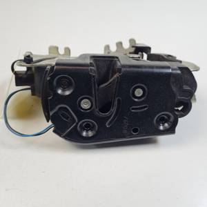 CERRADURA PUERTA DELANTERA DERECHA A2C53090790 MERCEDES VITO (W639) COMBI 06.2003 -> Autodesguaces Alicante