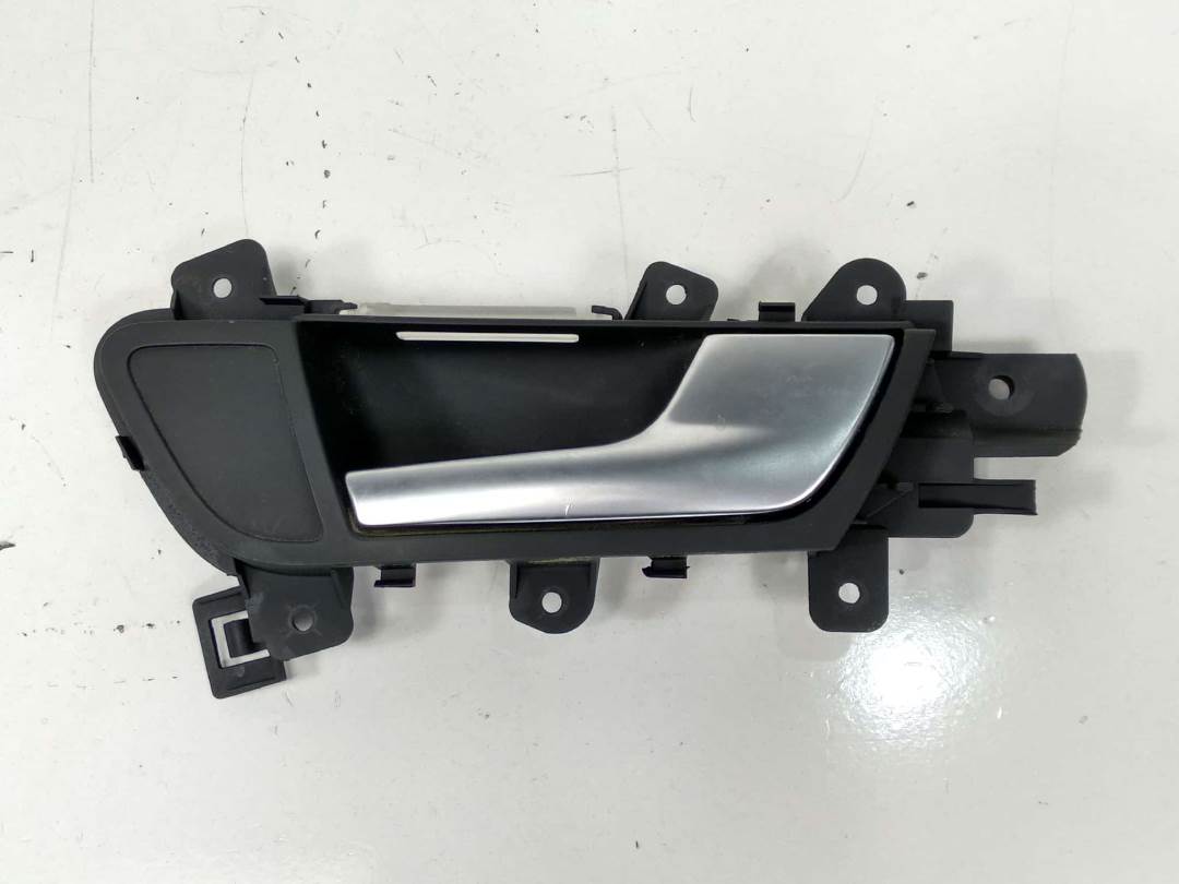 MANETA INTERIOR TRASERA IZQUIERDA - 8K0830020 - AUDI - A4 BER. (B8)