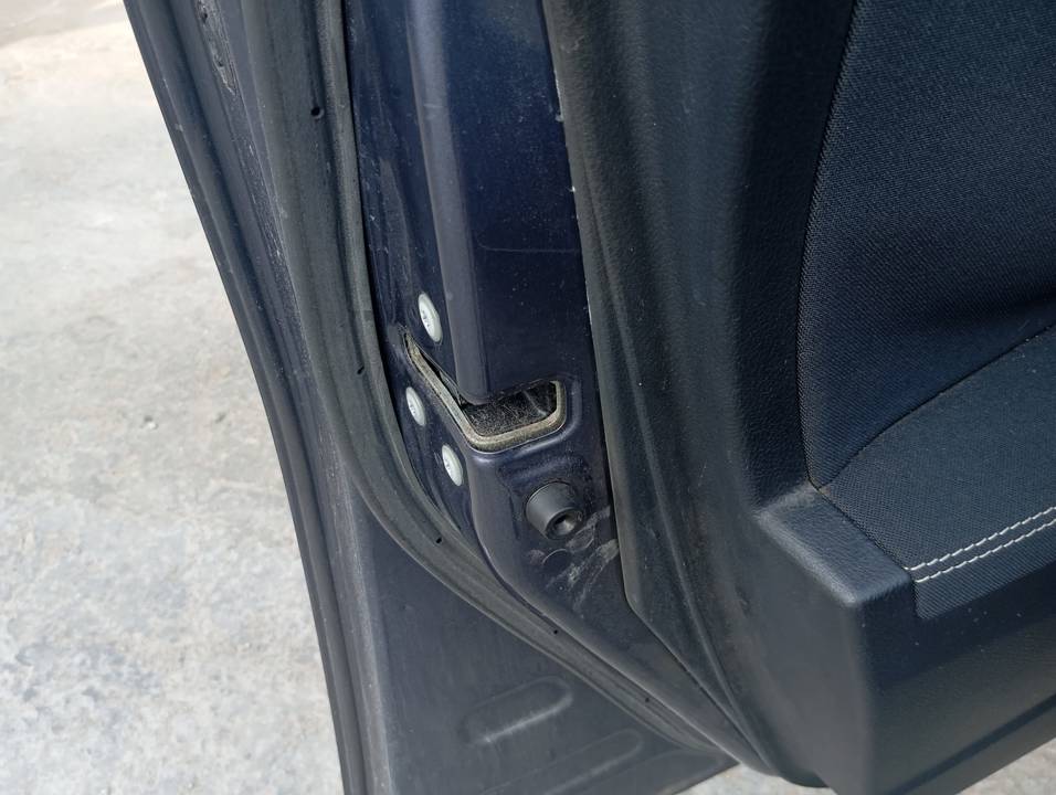 CERRADURA PUERTA DELANTERA IZQUIERDA