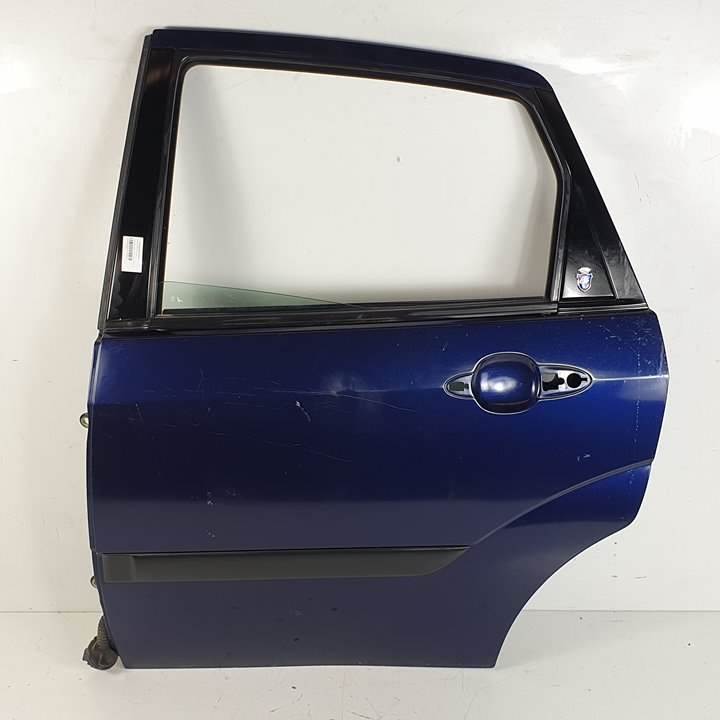 PUERTA TRASERA IZQUIERDA - FORD - FOCUS BERLINA (CAK)