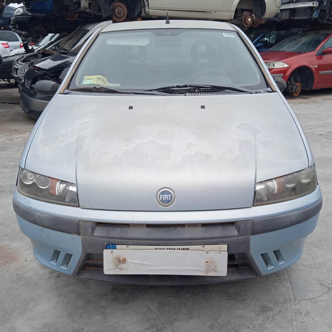 FIAT PUNTO BERLINA (188) (1999 - 2002)