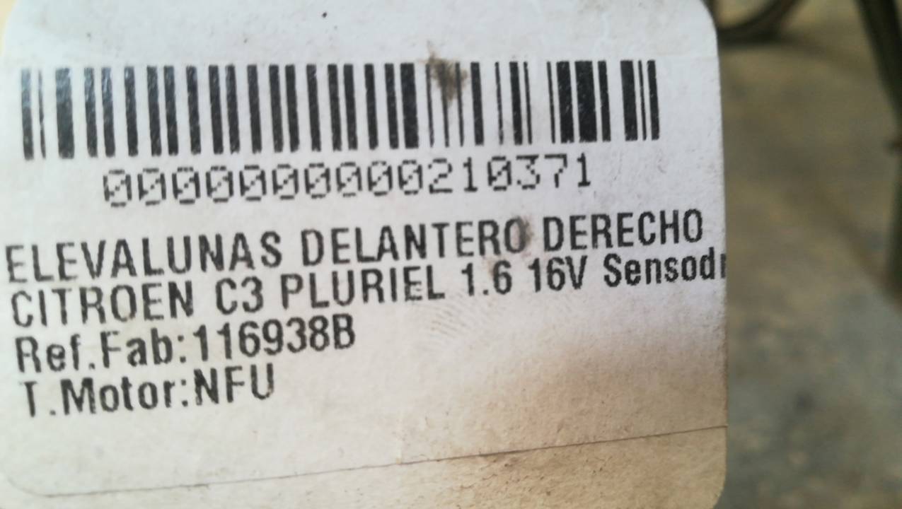 ELEVALUNAS DELANTERO DERECHO