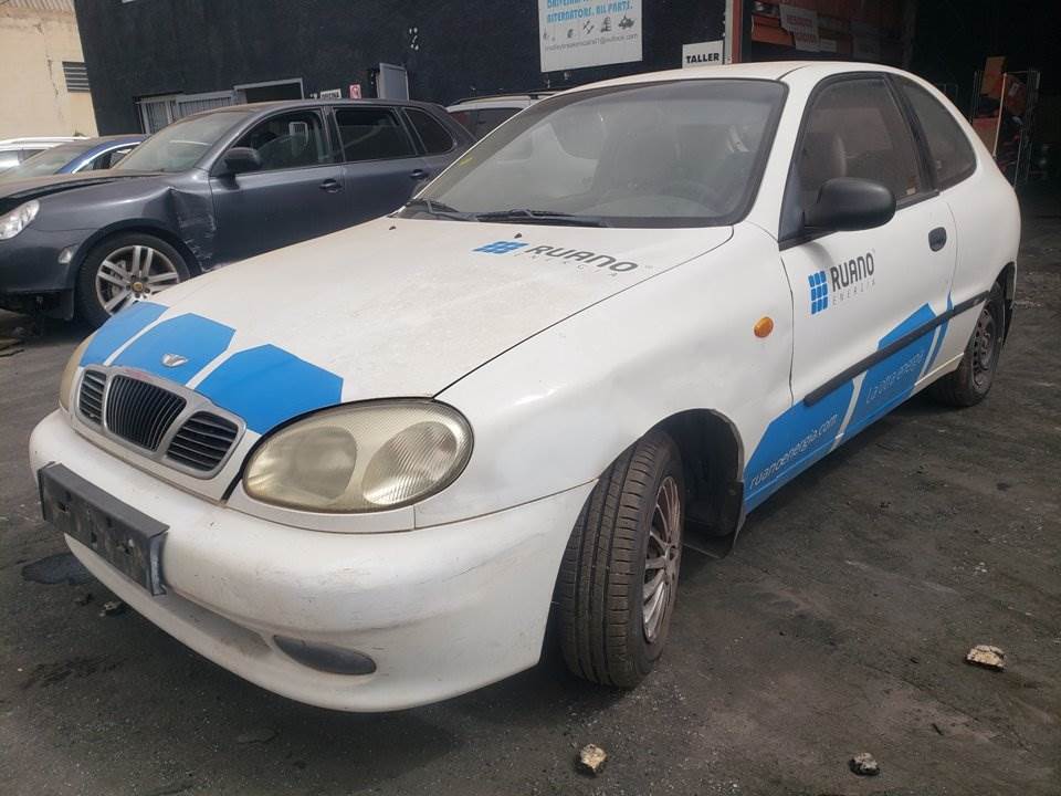 DAEWOO LANOS (1997 - 2004)