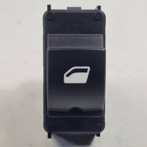 MANDO ELEVALUNAS DELANTERO DERECHO 96657927ZD CITROEN C3 Autodesguaces Alicante