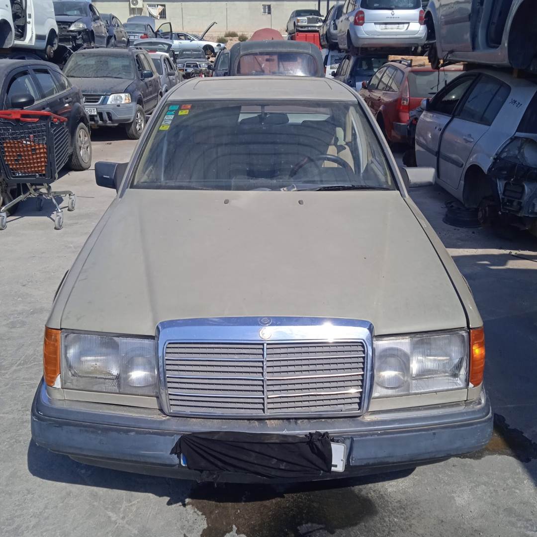 MERCEDES 300 D (W124) BERLINA (1984 - 1993)