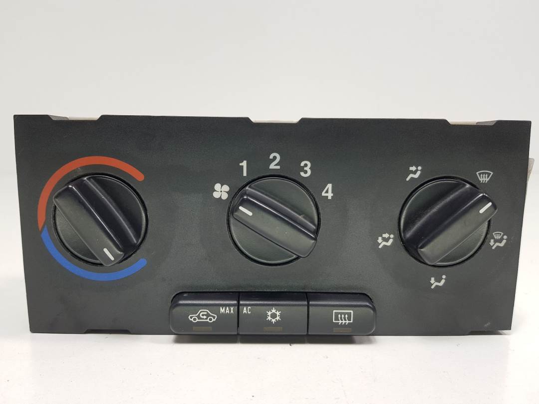 Commande de chauffage / climatisation - 90673 - OPEL - ZAFIRA A