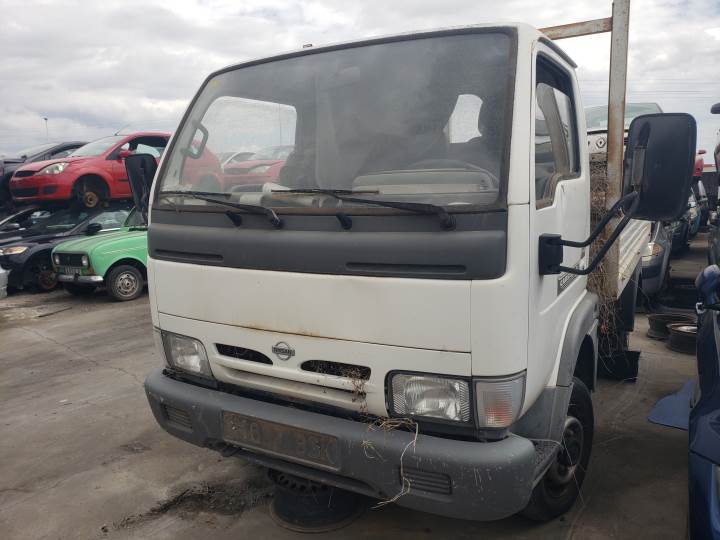 NISSAN CABSTAR E (2002 - 2003)