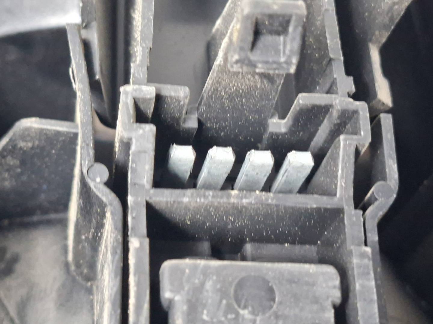 Foto 4 de Piloto Trasero Izquierdo Renault Laguna (b56) (1994–1998)