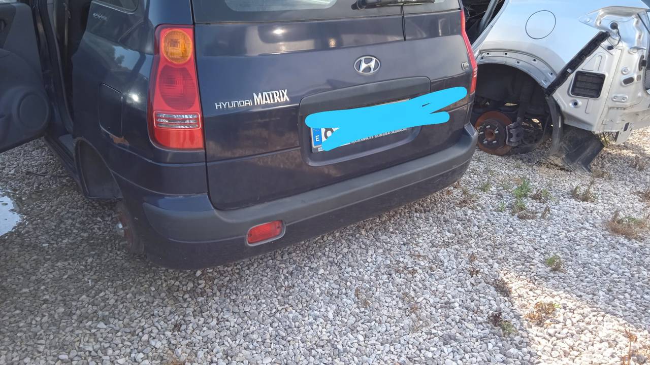 PORTON TRASERO