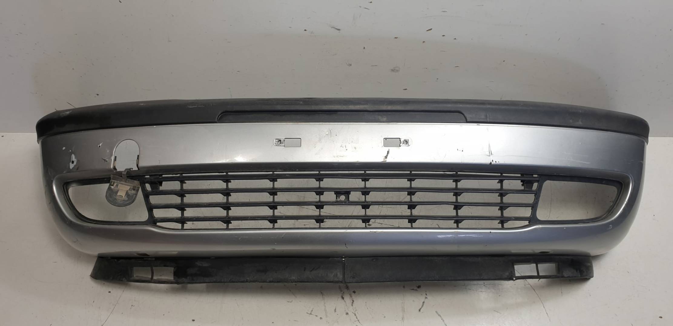PARAGOLPES DELANTERO - OPEL - ZAFIRA A