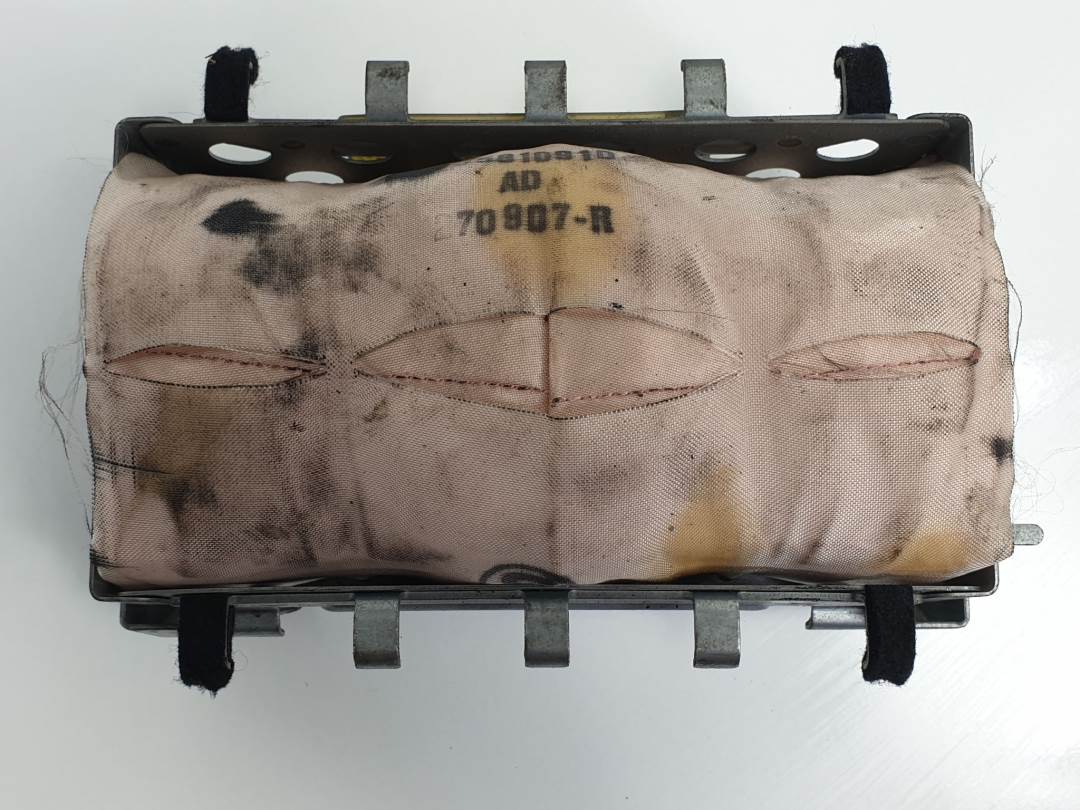 Airbag avant droit - 1153997 - TOYOTA - AURIS (E150)