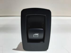 MANDO ELEVALUNAS TRASERO DERECHO BMW SERIE 3 BERLINA (E90) Autodesguaces Alicante