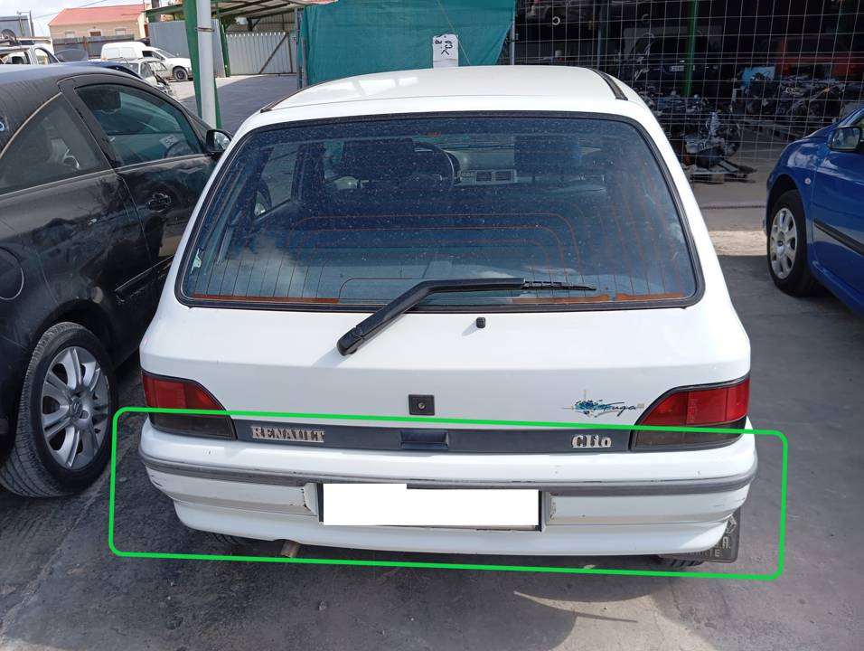 PARAGOLPES TRASERO