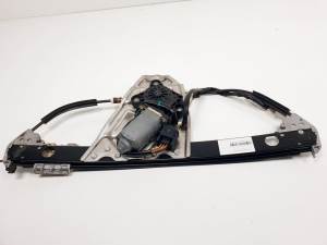 ELEVALUNAS TRASERO DERECHO A2207300446 MERCEDES CLASE S (W220) BERLINA Autodesguaces Alicante