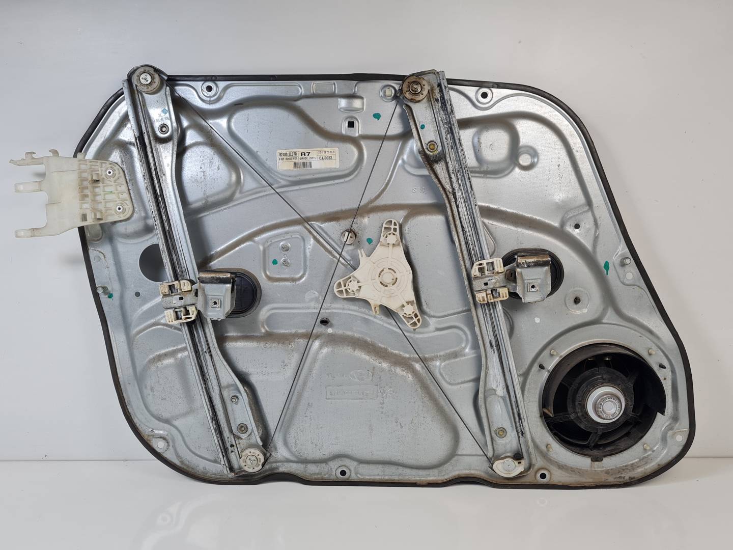 ELEVALUNAS DELANTERO DERECHO - 824802L070 - HYUNDAI - I30 (FD)