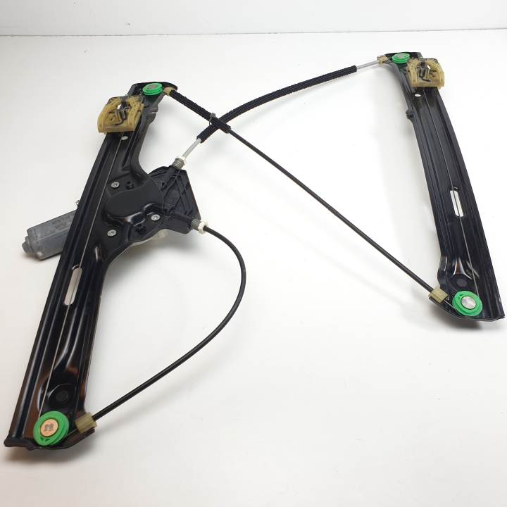 ELEVALUNAS DELANTERO IZQUIERDO 7283491 BMW SERIE X5 (F15) Autodesguaces Alicante