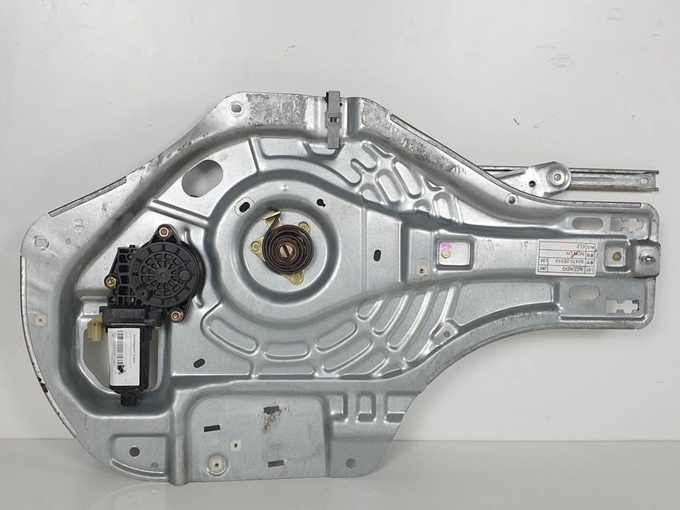 ELEVALUNAS DELANTERO IZQUIERDO - 824702E010 - HYUNDAI - TUCSON (JM)