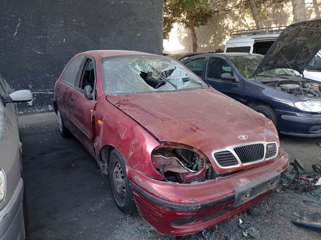 DAEWOO LANOS (1997 - 2004)