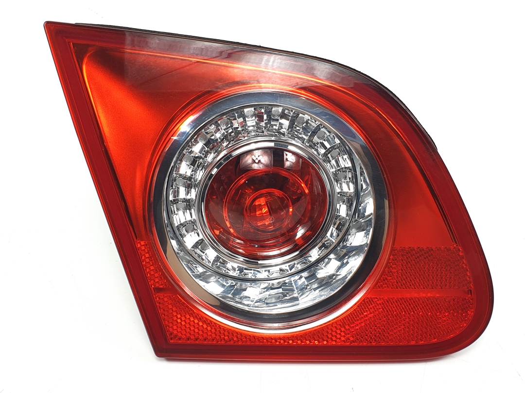 Feu intérieur arrière gauche - 3C5945093C - VOLKSWAGEN - PASSAT BERLINA (3C2)