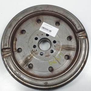 VOLANTE MOTOR 03L105266AK VOLKSWAGEN PASSAT BERLINA (3B3) Autodesguaces Alicante