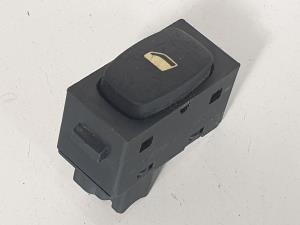 MANDO ELEVALUNAS TRASERO DERECHO 96360166XT PEUGEOT 307 (S1) Autodesguaces Alicante