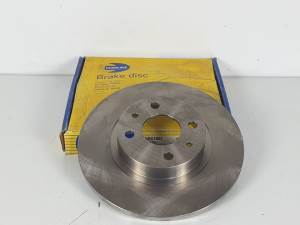 DISCO FRENO DELANTERO ADC1802 FIAT PUNTO BERLINA (176) Autodesguaces Alicante