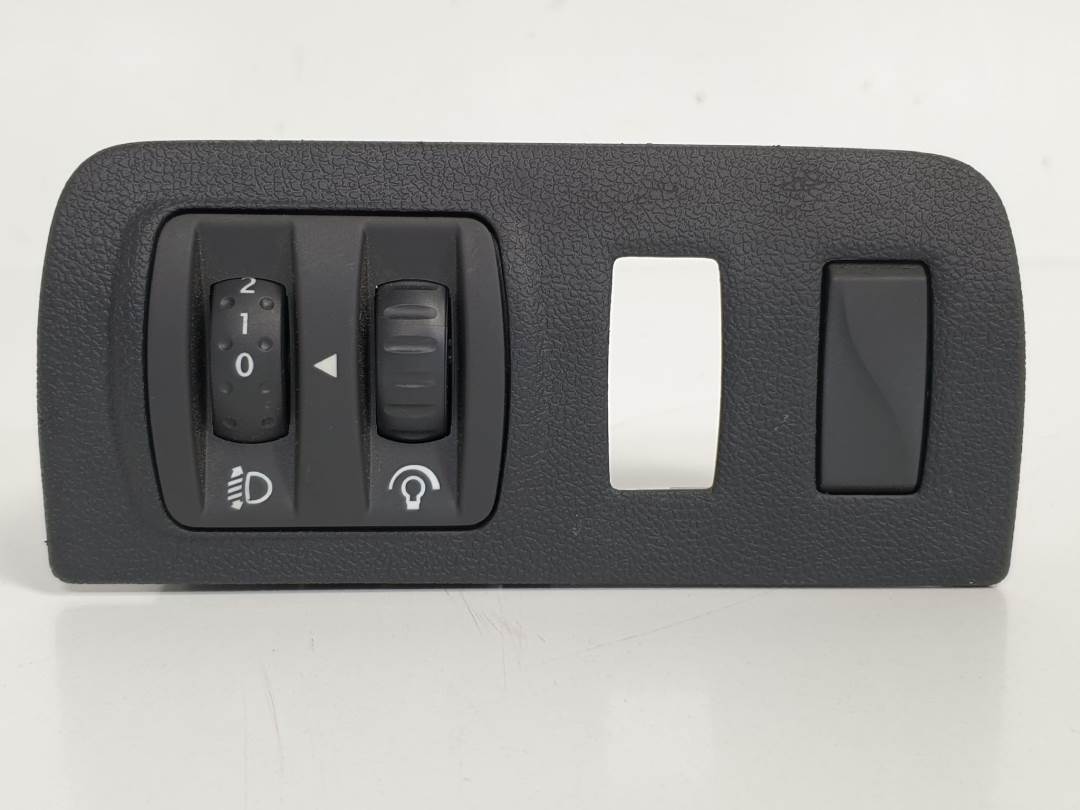 Light switch - 88020009 - RENAULT - MEGANE III COUPÉ-CABRIO