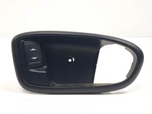 MANDO ELEVALUNAS TRASERO DERECHO 6M2T14529AD FORD S-MAX (CA1) Autodesguaces Alicante