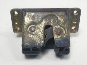CERRADURA MALETERO / PORTON OPEL VECTRA B CARAVAN Autodesguaces Alicante