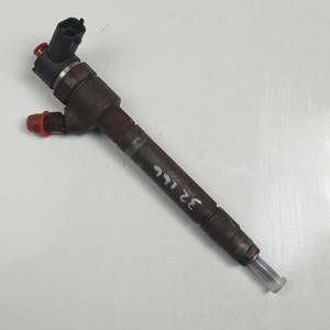 INYECTOR 30750283 VOLVO V70 FAMILIAR Autodesguaces Alicante